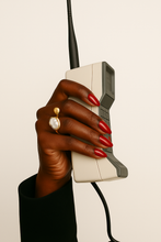 Load image into Gallery viewer, Ring Alua – 18K Gold-Plated Stainless Steel Abstract Pearl Ring