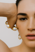 Load image into Gallery viewer, Aza Gold Freshwater Pearl Geometric Cuff  Bracelet - Nature Inspired Elegant Jewelry