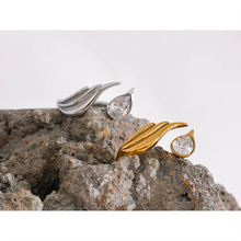 Charger l&#39;image dans la galerie, Kirah Gold/ Silver Plated Ring with Adjustable Opening