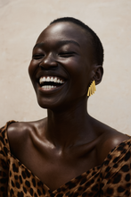Charger l&#39;image dans la galerie, Sade Cascade Gold Earrings