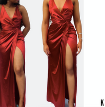 Charger l&#39;image dans la galerie, Beenouch Red Satin Twist Front Wrap Dress