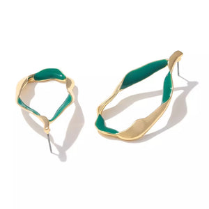 Amor Set Forest Green Twisted Hoops