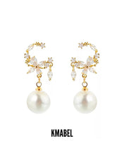Load image into Gallery viewer, Lola Mini Pearl Gold Statement Earrings