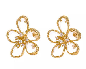 Sade S925 Flower Twisted Gold Earring Set